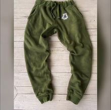 Load image into Gallery viewer, Olive sweatsuit
